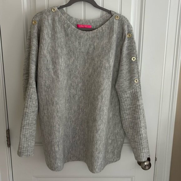 Lilly Pulitzer ~ Arna Pullover Sweater ~ Seaside Grey ~ XL ~ Logo Buttons - Picture 1 of 6